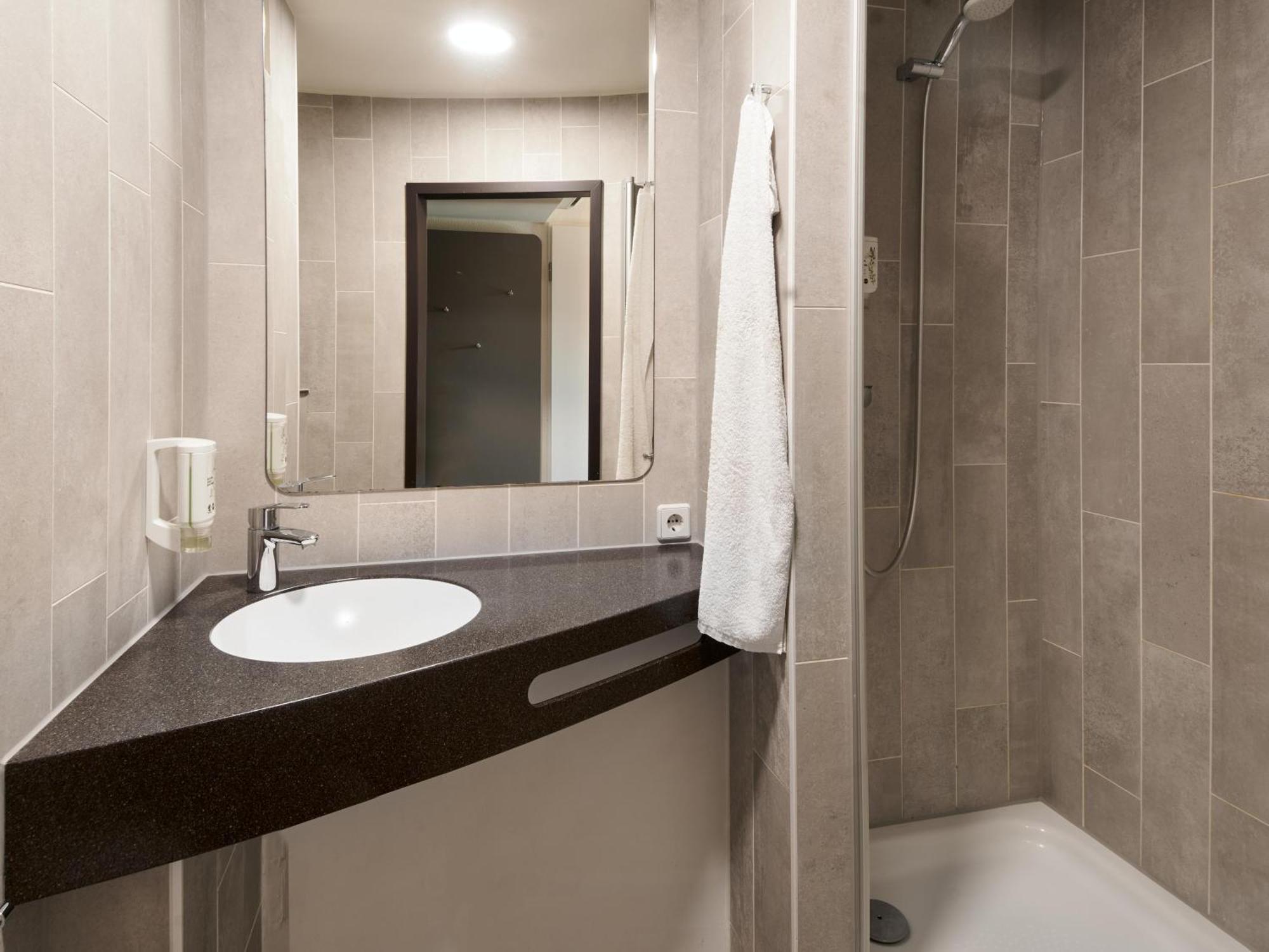 B&B Hotel Offenbach-Sued Kültér fotó